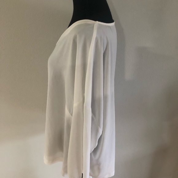 All white blouse- size 20 - Picture 2 of 5